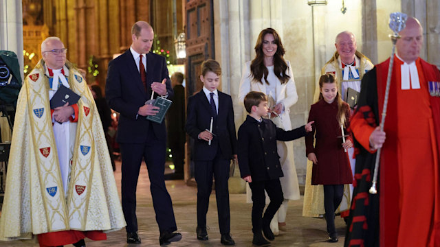 William, Kate leave Westminster Abbey with their children