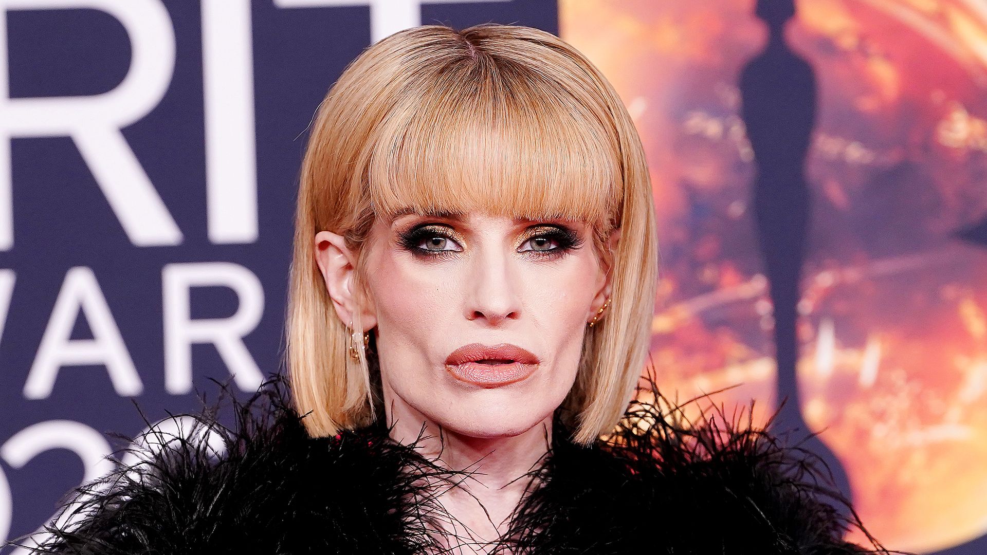 Kelly Osbourne's close friend issues emotional plea after 'dehumanizing' comments about her new look