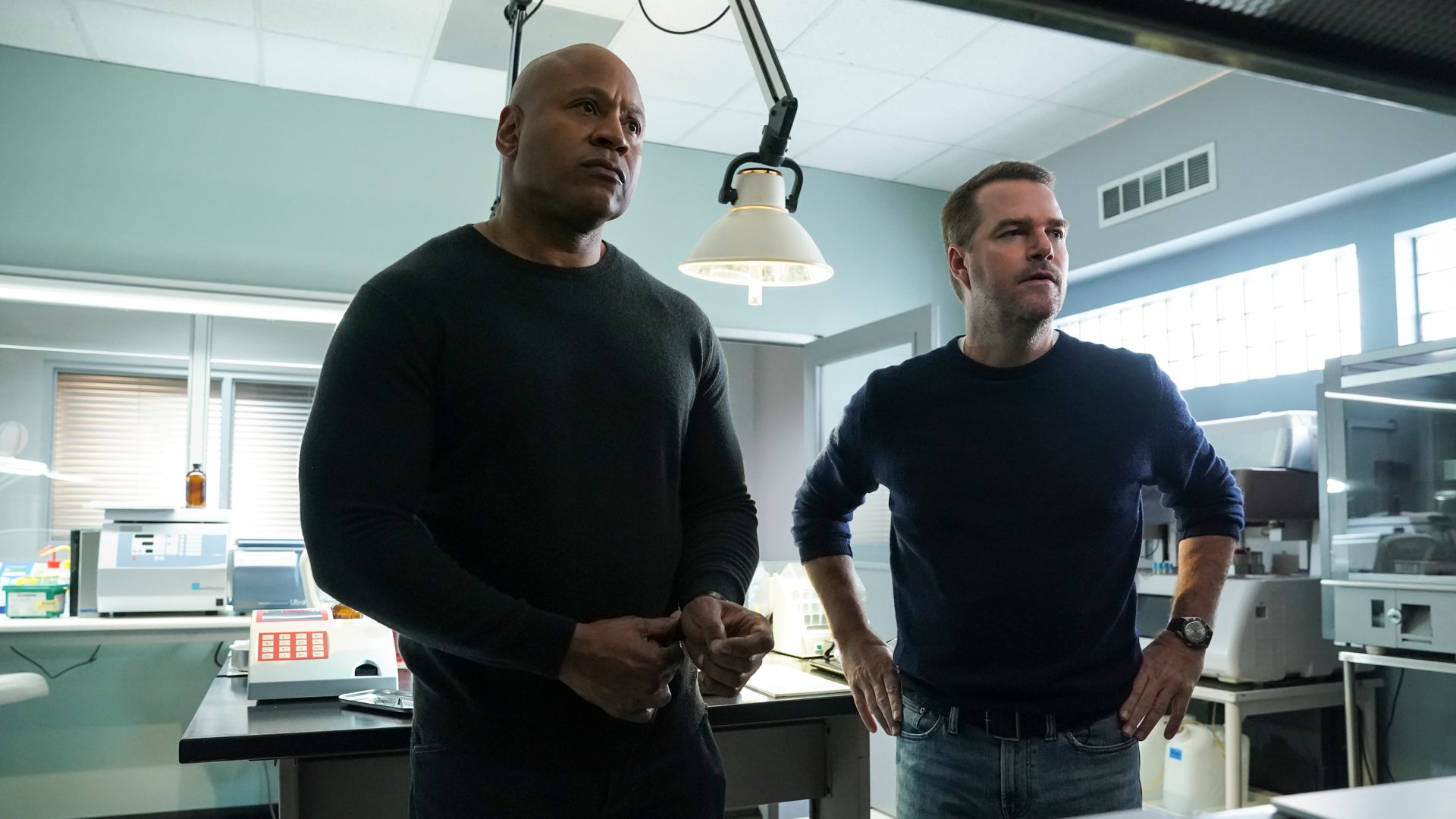 LL Cool J and Chris O'Donnell in lab in NCIS: LA