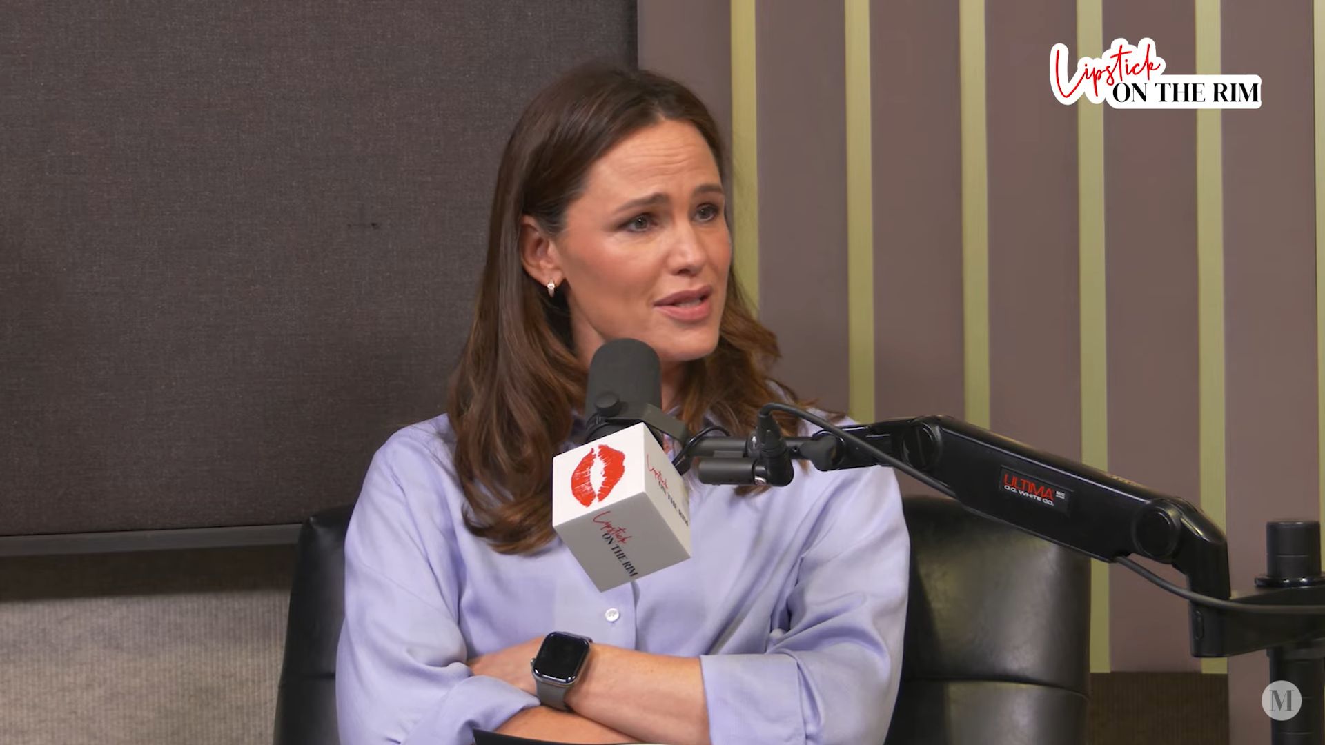 Jennifer Garner close to tears as she discusses grief after difficult year