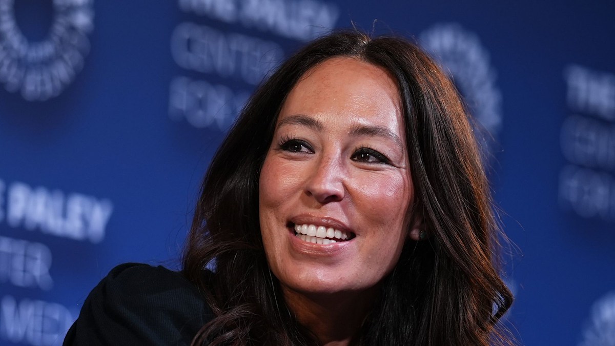 Joanna Gaines' oldest children come together for baby brother in throwback hospital photo that will melt your heart