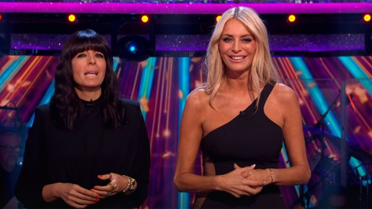 Strictly star Claudia Winkleman commands attention in vampy dress of ...