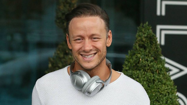 strictly kevin clifton hits back twitter troll