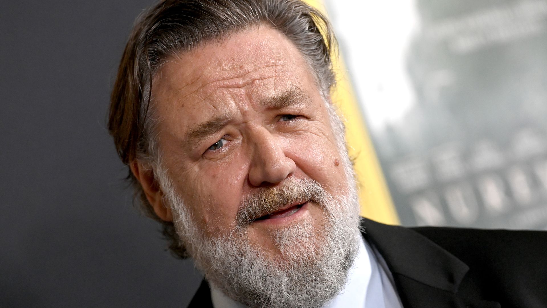 photo of russell crowe with gray beard