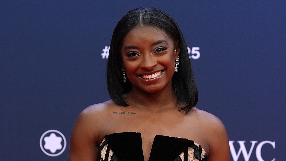 Simone Biles turns heads with eye-popping height difference with husband in new photo