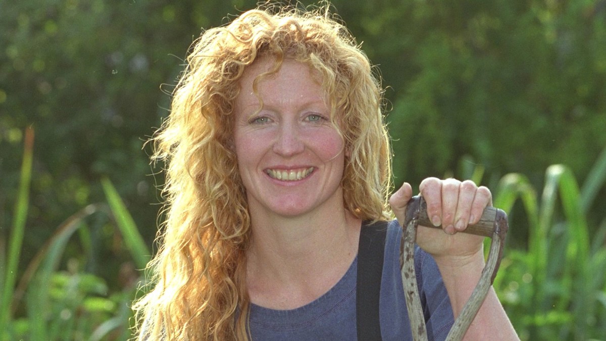 Garden Rescue star Charlie Dimmock looks so different in throwback photo