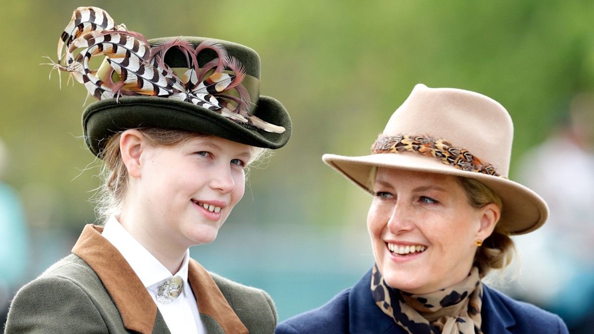 Lady Louise Windsor looks so chic as she makes surprise outing with Duchess Sophie ahead of family Christmas