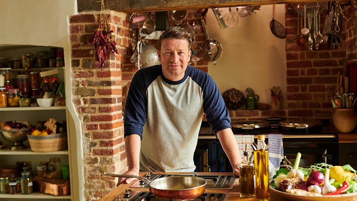 Jamie Oliver reveals sweet bond with his son over cooking exclusive