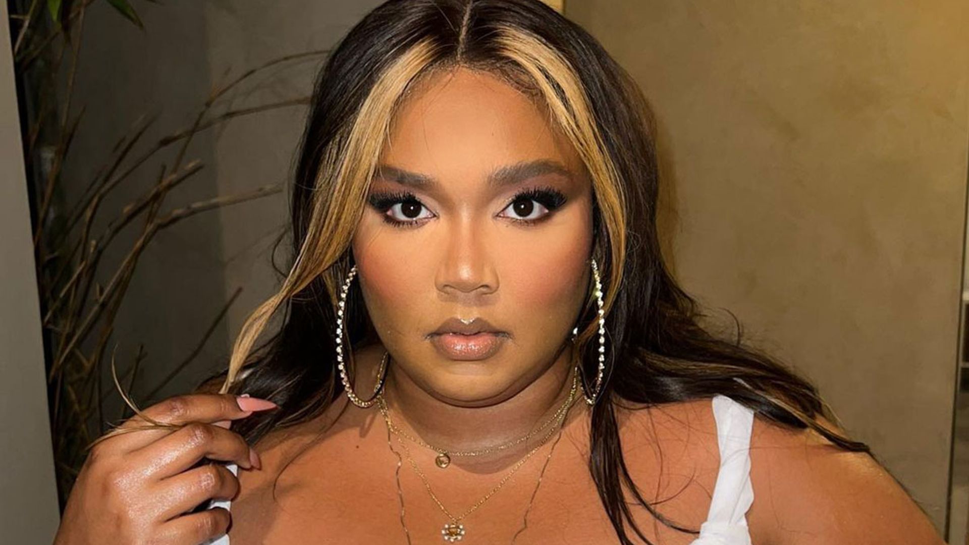 Lizzo Flaunts Slimmed-Down Figure in New Instagram Video: 'The