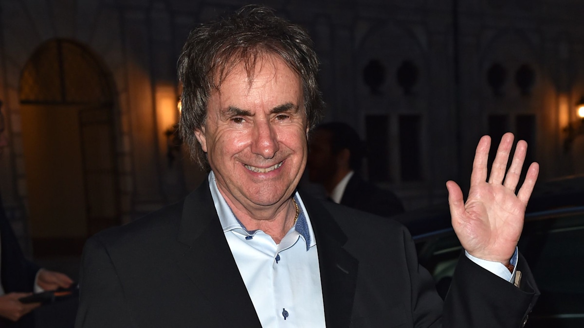 Chris de Burgh, 77, pictured in very rare public outing alongside beauty queen daughter