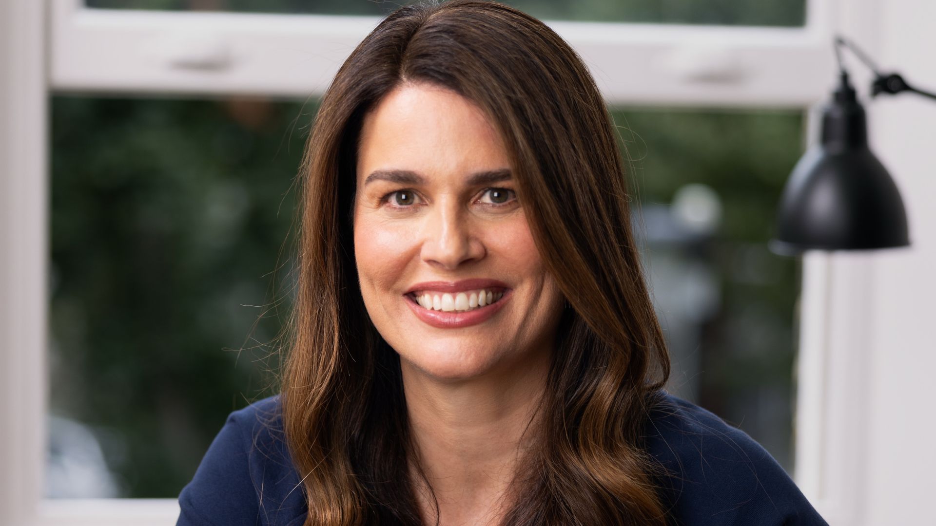 I'm a sleep expert - here's the bedtime routine I swear by to get 8 hours a night