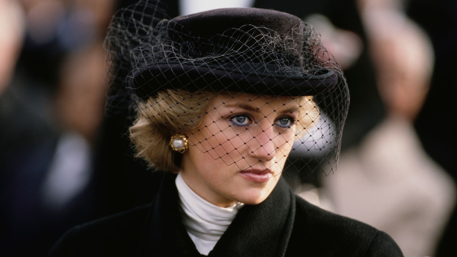 Princess Diana in a black outfit in Paris in 1988