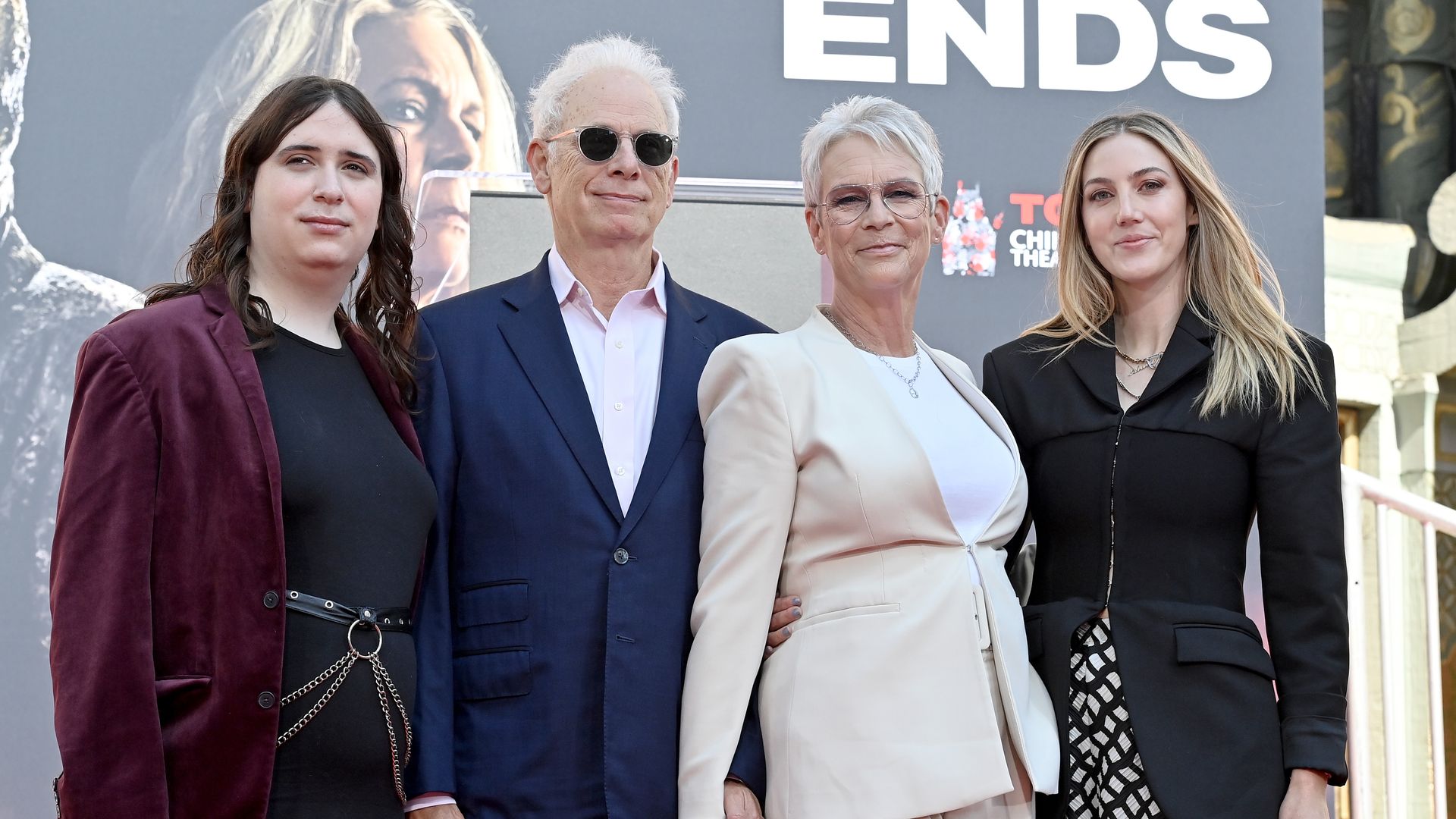 Jamie Lee Curtis and Christopher Guest with their daughters