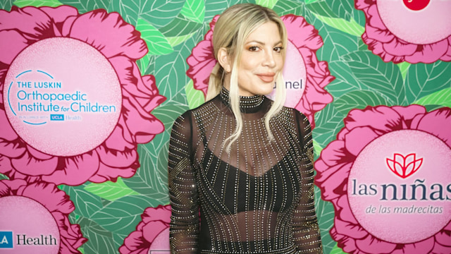 Tori Spelling attends Luskin Orthopedic Institute For Children Gala 