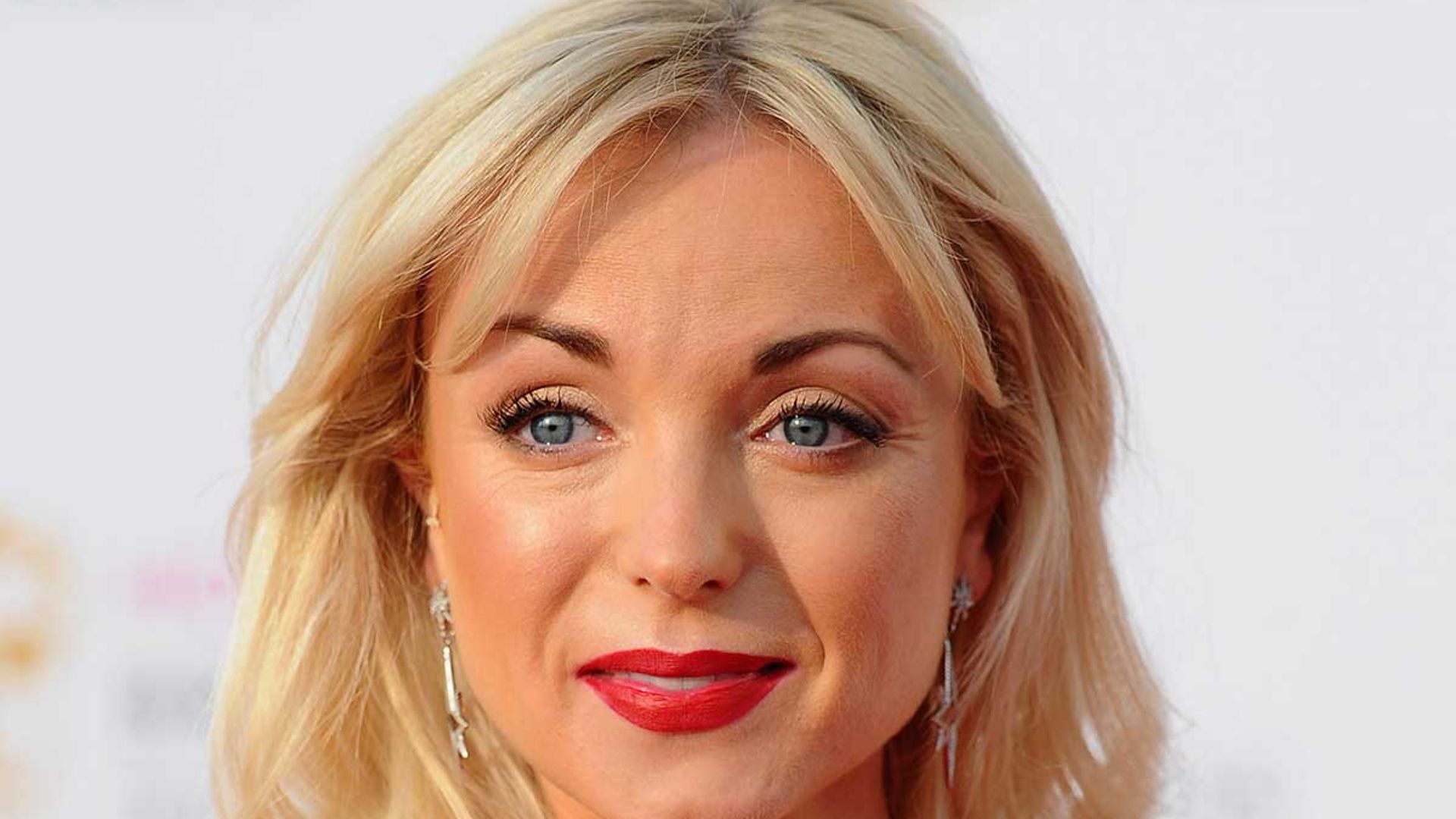 Call The Midwifes Helen George Has A Total Princess Moment In Breathtaking Silk Gown Hello 3386