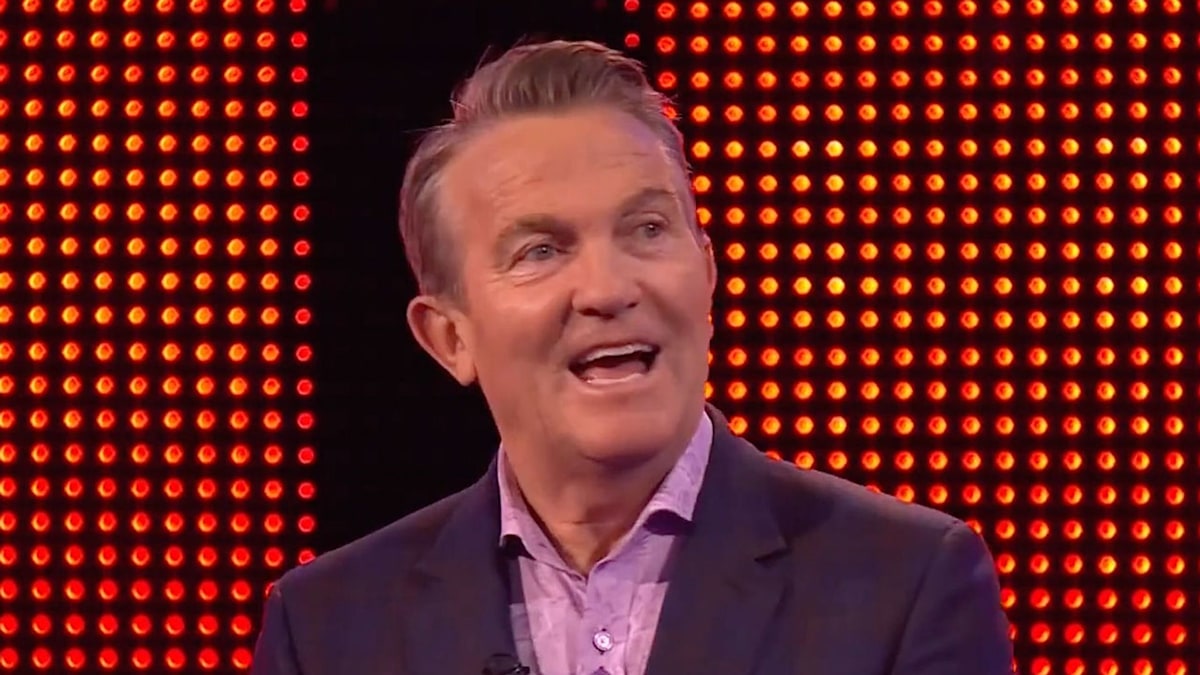 Bradley Walsh leaves The Chase fans in stitches with 2-word verdict following big blunder