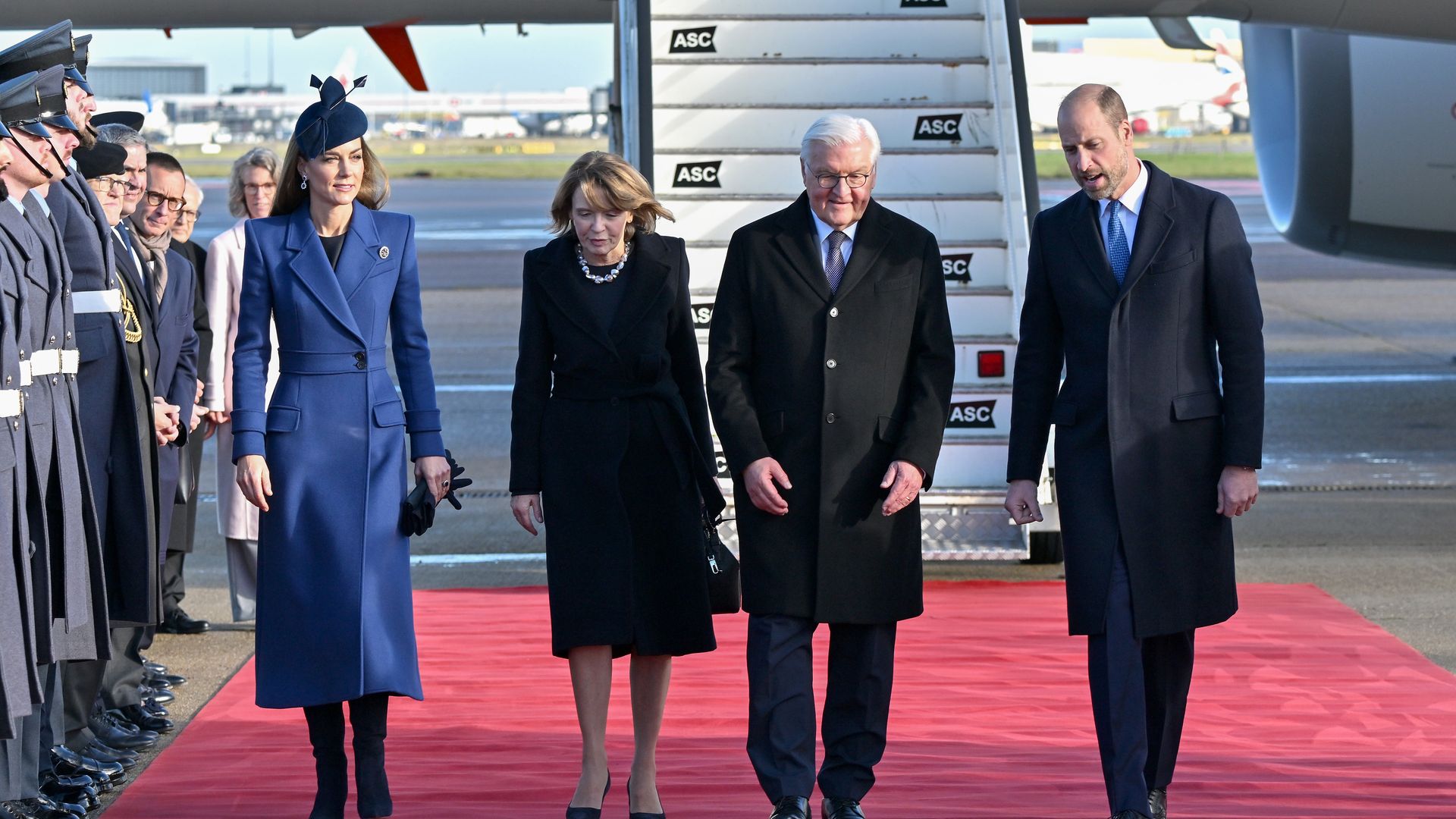 William and Kate greeted the President and the First Lady