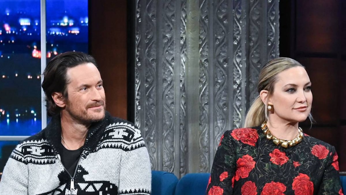 Kate Hudson extends support to brother Oliver Hudson while making
