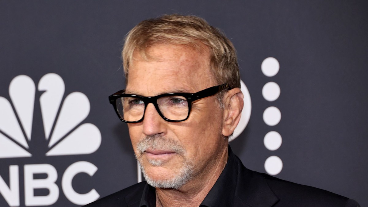 Kevin Costner gets real about 'very difficult' time raising 7 children and grandchildren amid family reunion