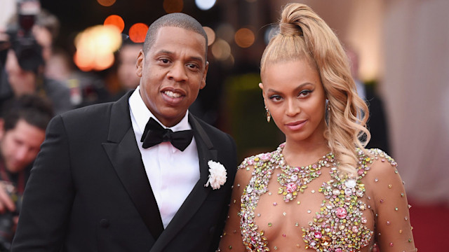 Jay Z and Beyonce attend the "China: Through The Looking Glass" Costume Institute Benefit Gala at the Metropolitan Museum of Art on May 4, 2015 in New York City.