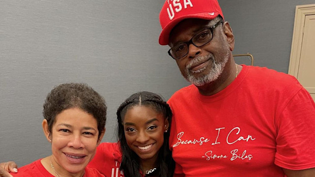 Simone with her parents, Ronald and Nellie