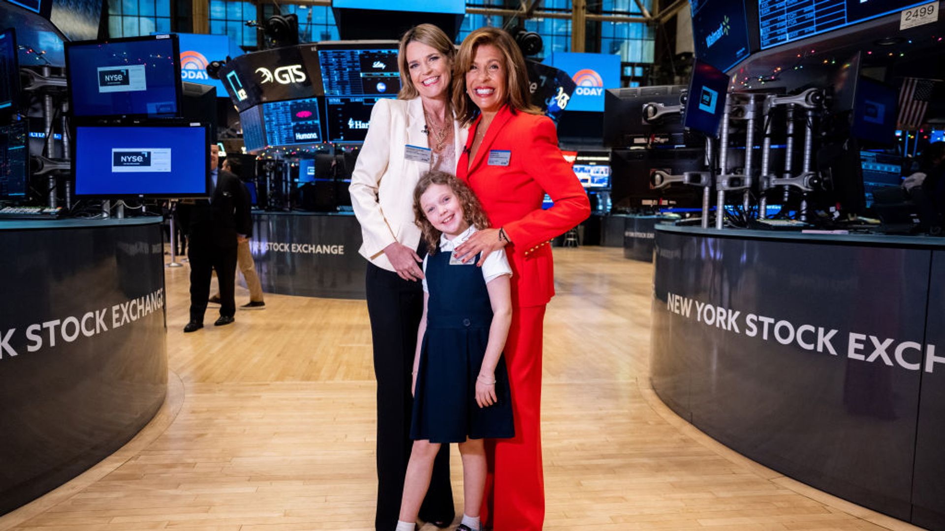 Savannah with her daughter Vale and co-star Hoda Kotb