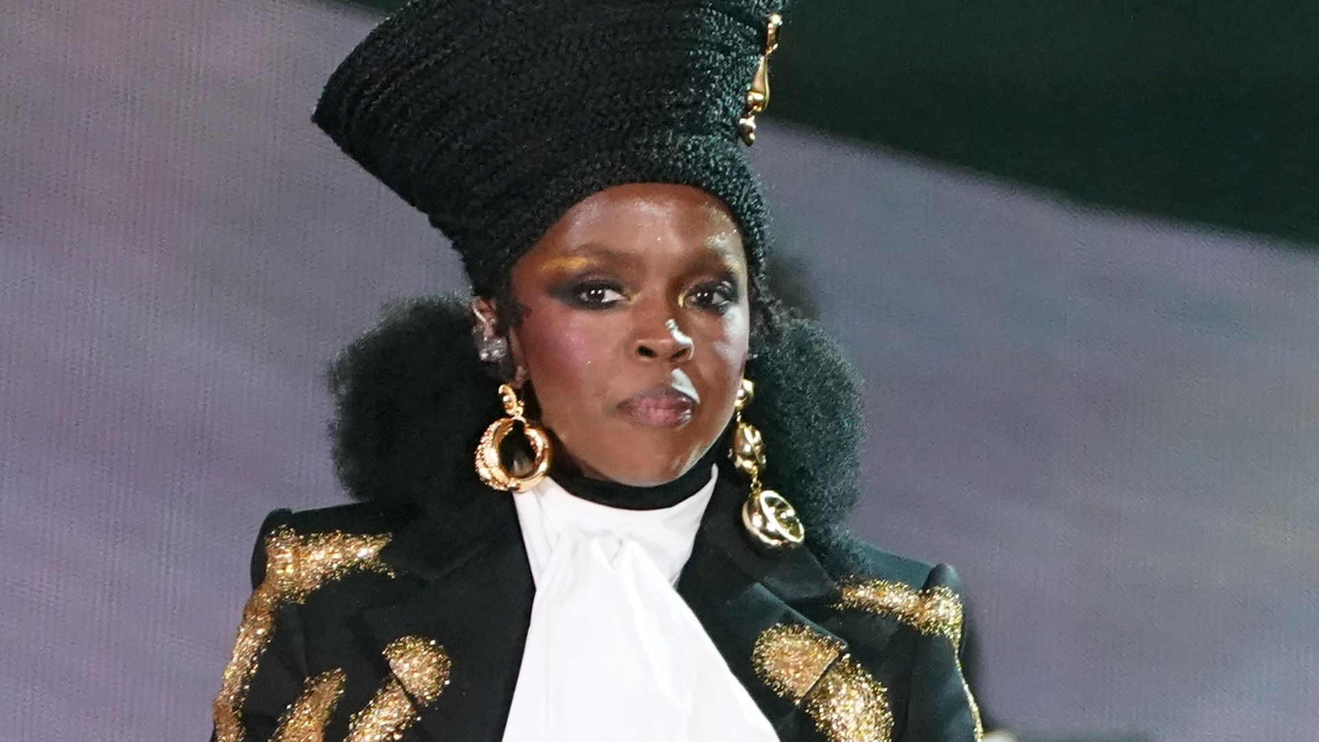 lauryn hill on stage