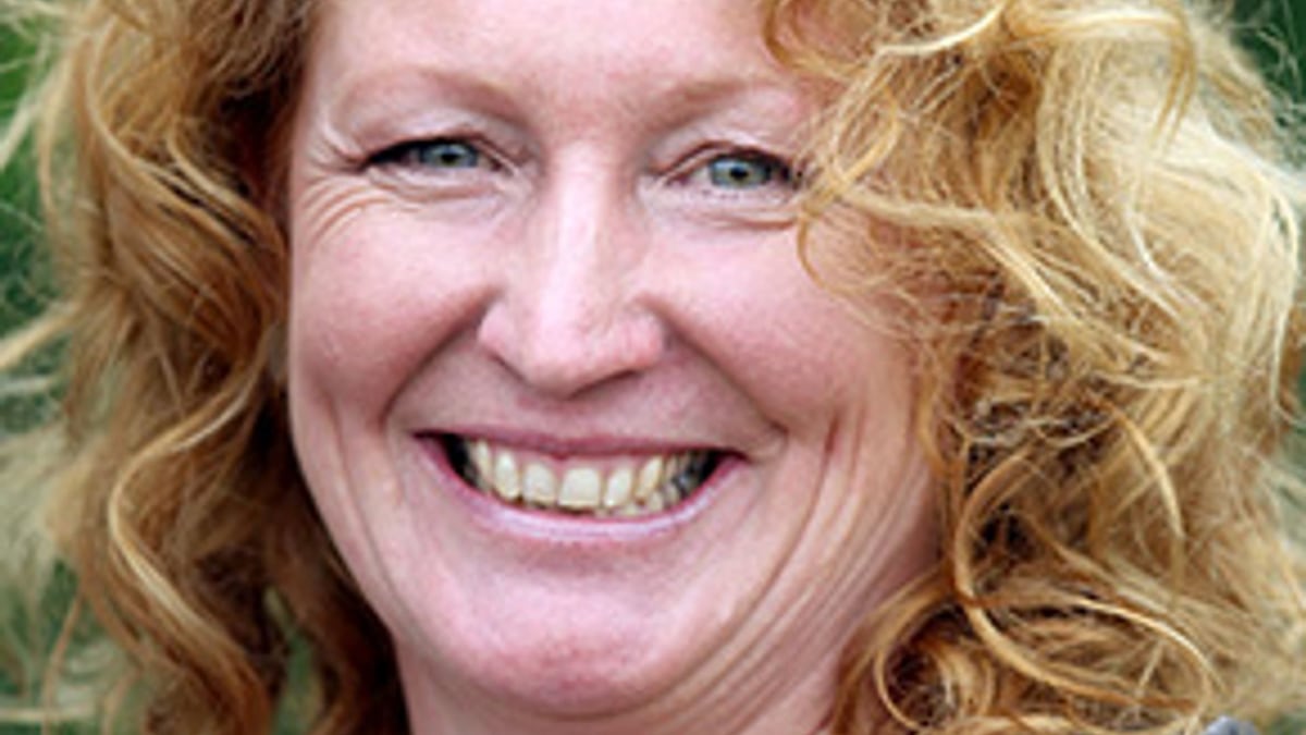 Charlie Dimmock Biography HELLO!