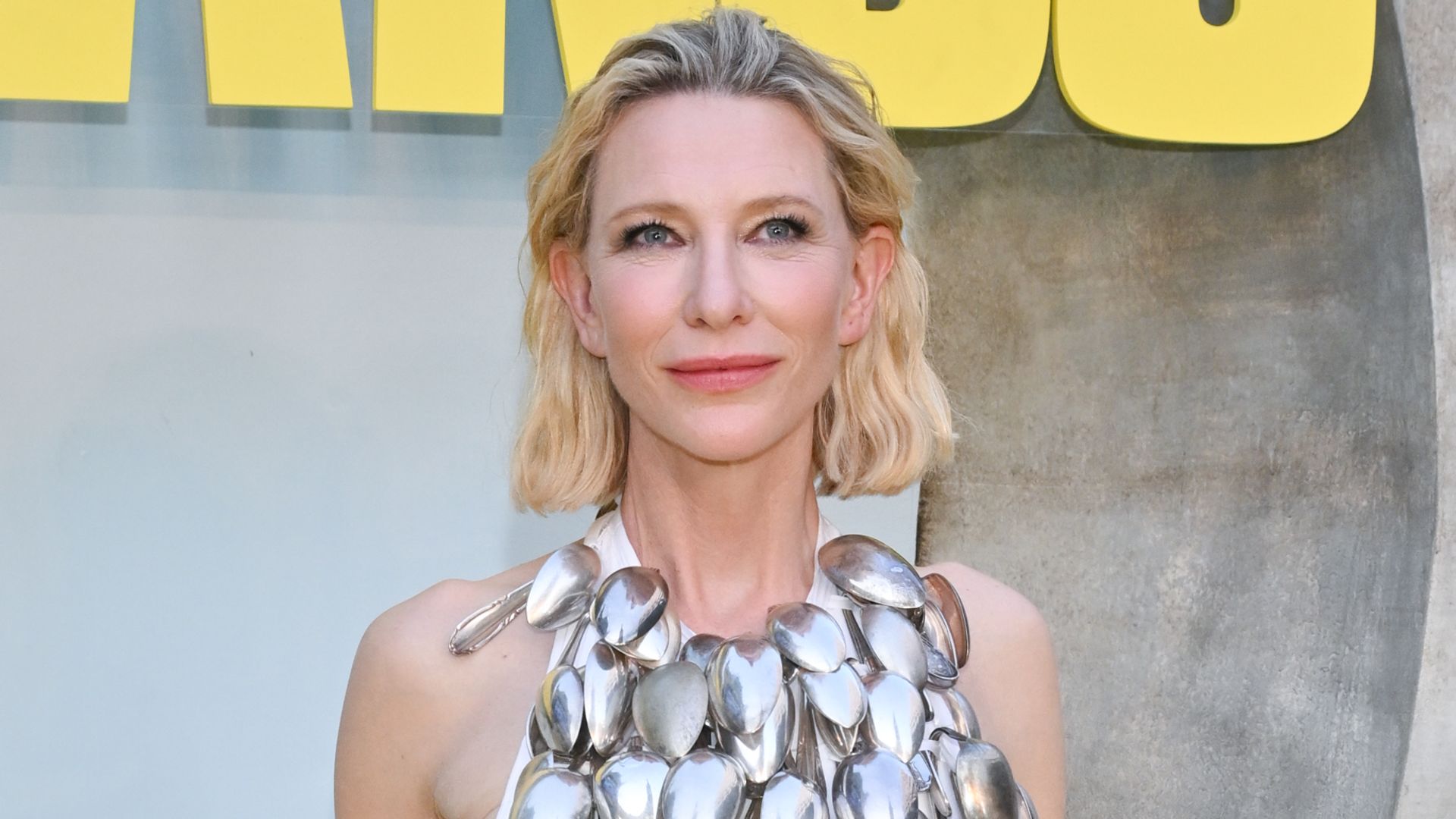 Cate Blanchett's spoon top has to be seen to be believed