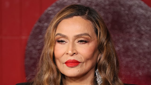 Tina Knowles red carpet