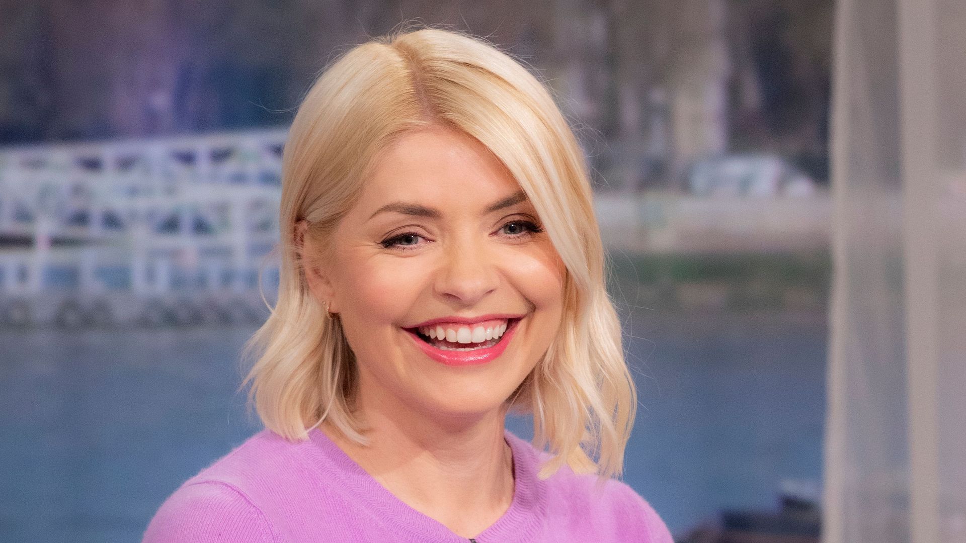 Holly Willoughby
