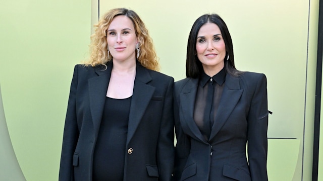 Rumer with her mom Demi Moore