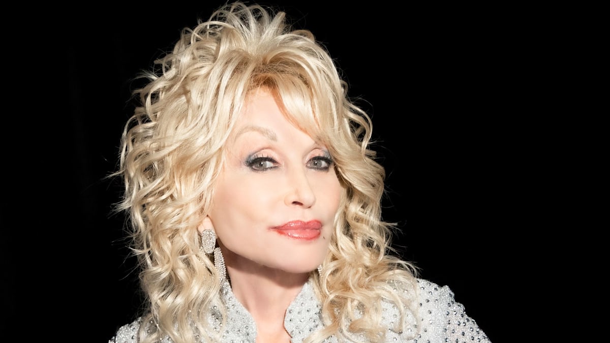 Dolly Parton makes huge reveal on 78th birthday and her husband will