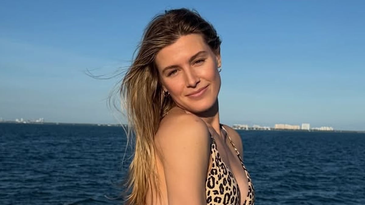 Tennis star Genie Bouchard flaunts sleek figure in animal print bikini