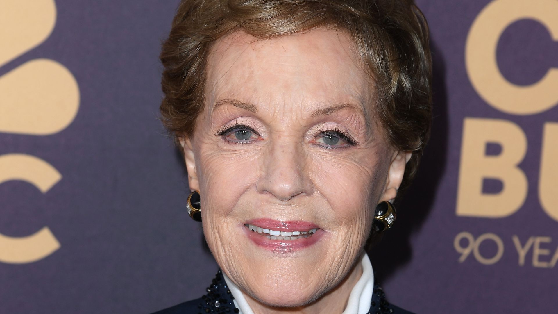 Meet Julie Andrews’ large blended family as actress turns 89