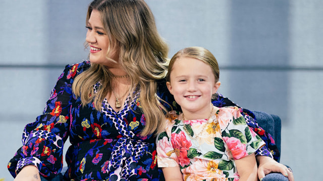 Kelly Clarkson and River Rose 