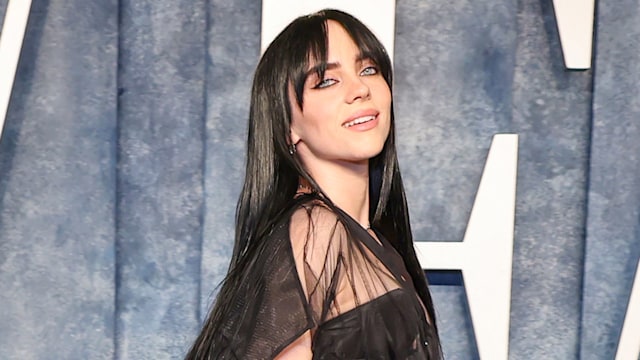  Billie Eilish attends the 2023 Vanity Fair Oscar Party Hosted By Radhika Jones at Wallis Annenberg Center for the Performing Arts on March 12, 2023 in Beverly Hills, California.