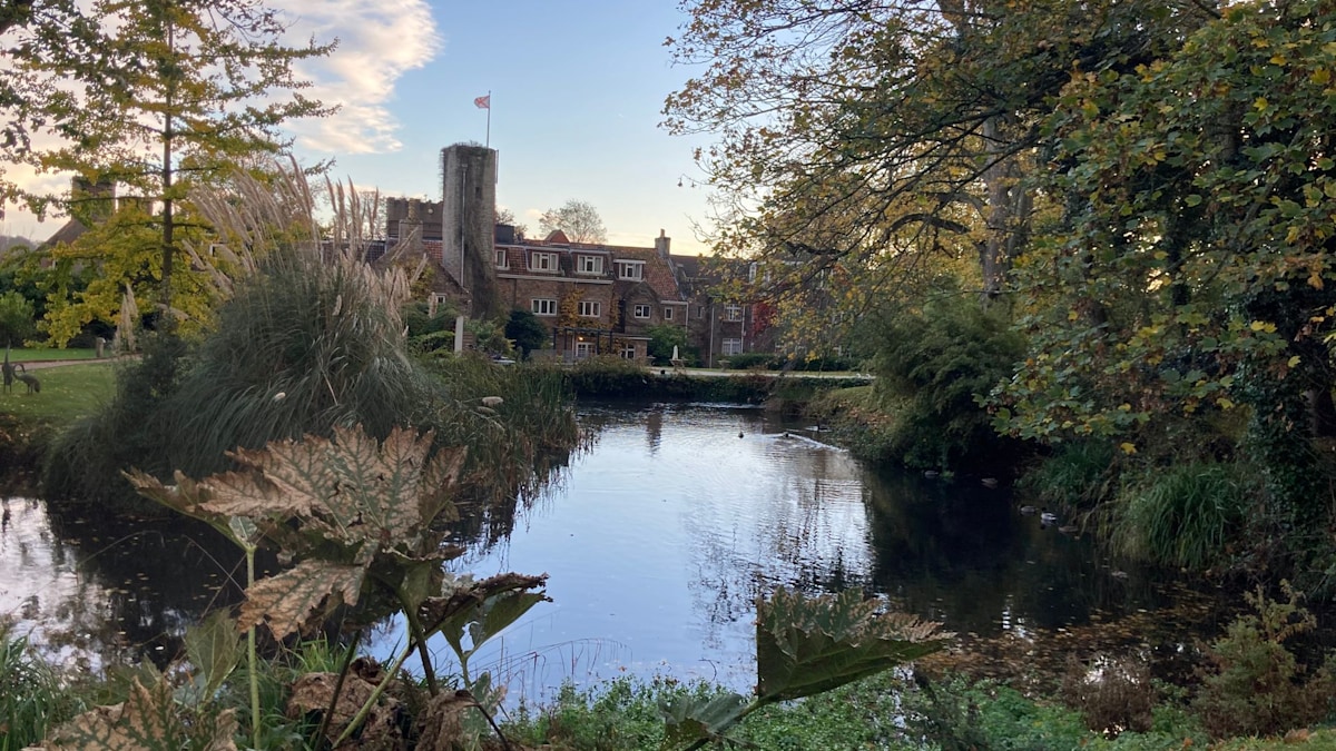 Can luxury and kids mix? This 5-star hotel in Jersey proves they can