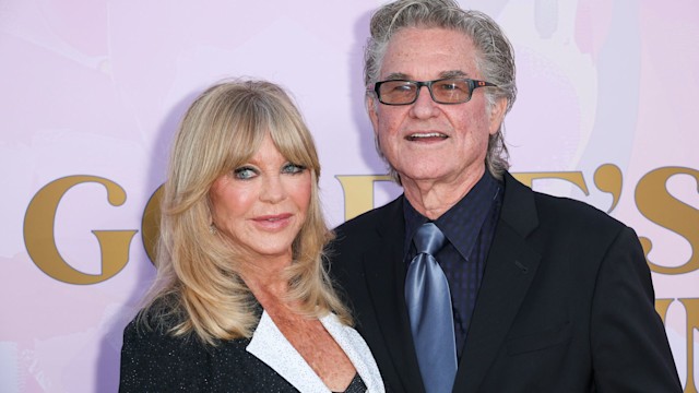 Goldie Hawn, Kurt Russell at The Goldie Hawn Foundation Celebrates 20th Anniversary Of MindUP Gala - Arrivals at Ron Burkle's Greenacres on September 27, 2024 in Beverly Hills, California.