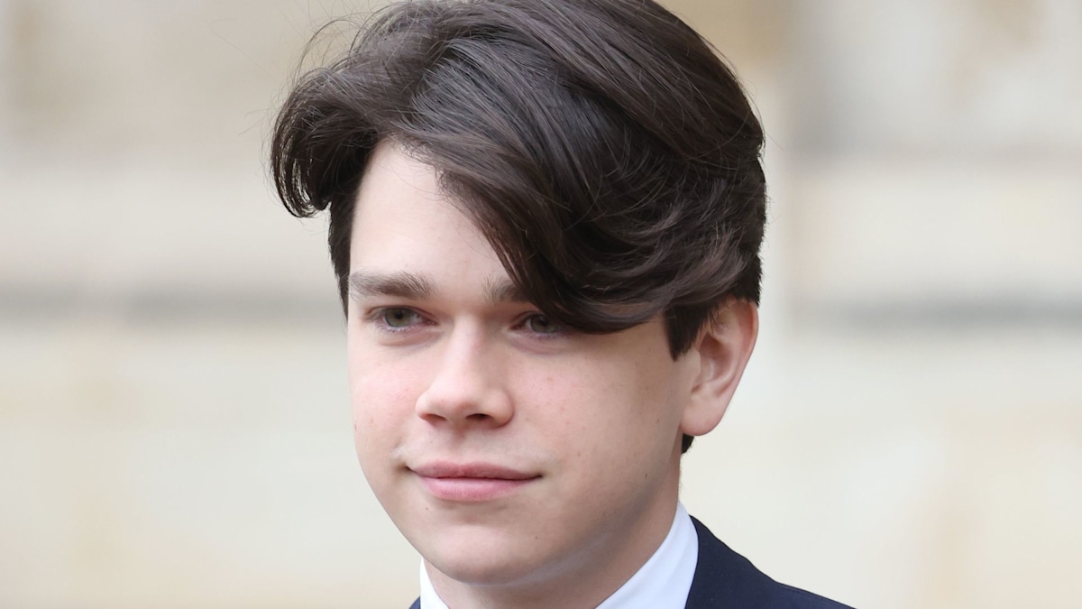 Princess Margaret's grandson Sam Chatto shows off incredible talent in ...