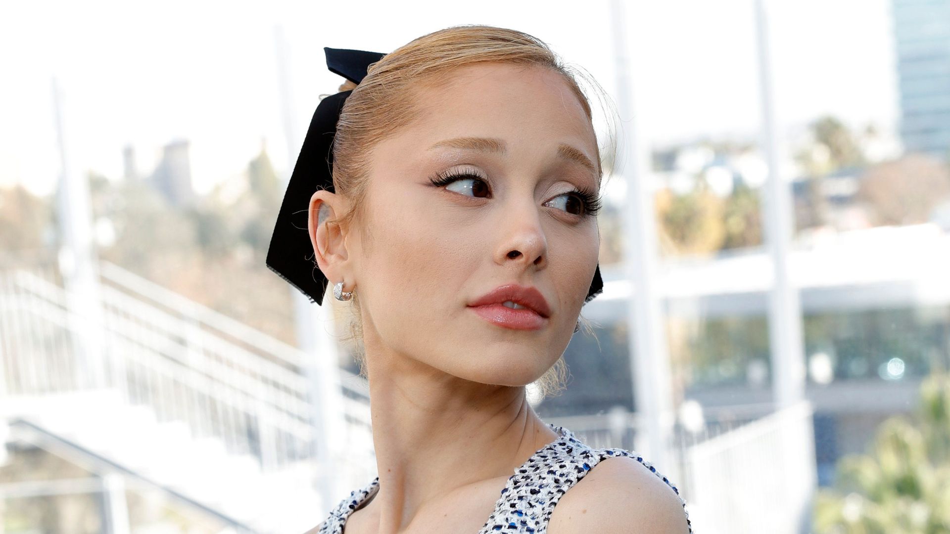  Ariana Grande, wearing CHANEL, attends the Academy Women's Luncheon presented by CHANEL at the Academy Museum Of Motion Pictures on December 10, 2024 in Los Angeles, California. 