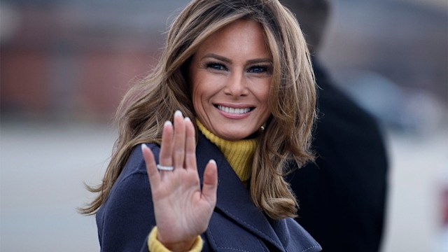 melania trump navy blue coat