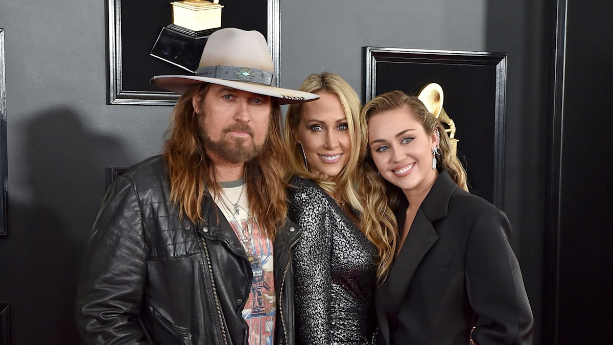 Miley Cyrus' mom Tish confesses to 'crippling breakdown' over Billy Ray ...