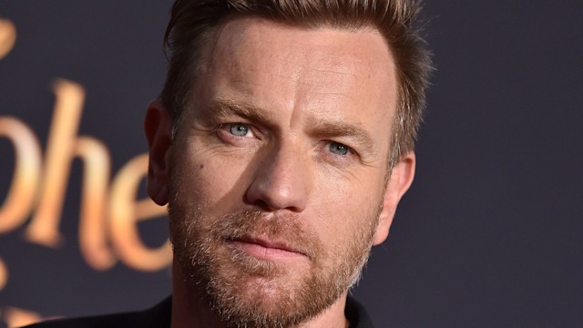 Ewan McGregor looking dapper at a premiere