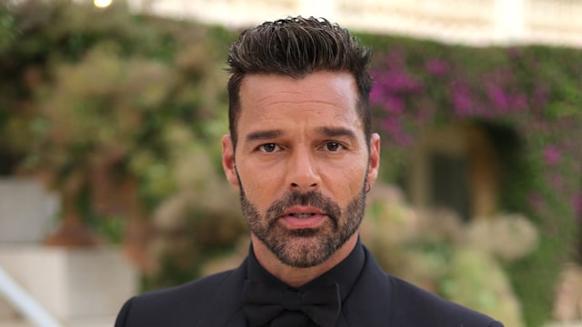 Ricky Martin attends amfAR Gala Cannes 2022 at Hotel du Cap-Eden-Roc on May 26, 2022 in Cap d'Antibes, France.