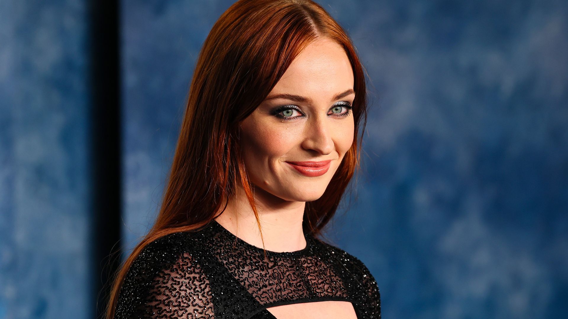 BEVERLY HILLS, CALIFORNIA - MARCH 12: Sophie Turner attends the 2023 Vanity Fair Oscar Party Hosted By Radhika Jones at Wallis Annenberg Center for the Performing Arts on March 12, 2023 in Beverly Hills, California. (Photo by Leon Bennett/FilmMagic)