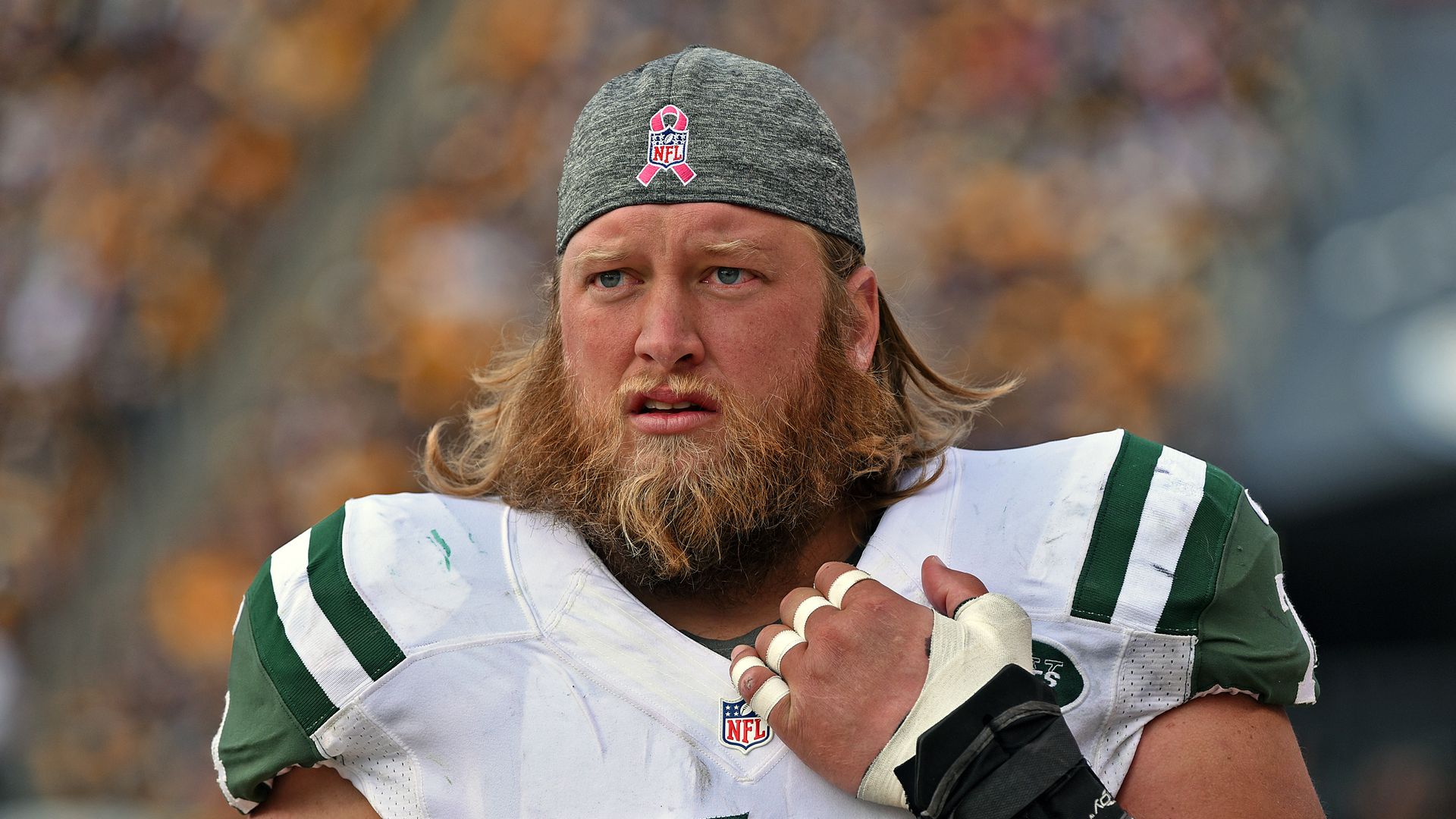 photo of nick mangold in jets jersey