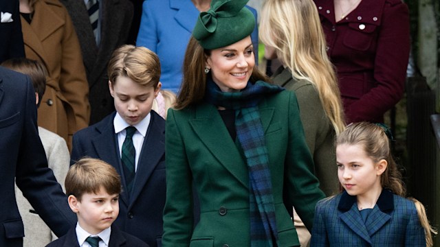 Kate Middleton walking with Prince Louis, Prince George and Princess Charlotte