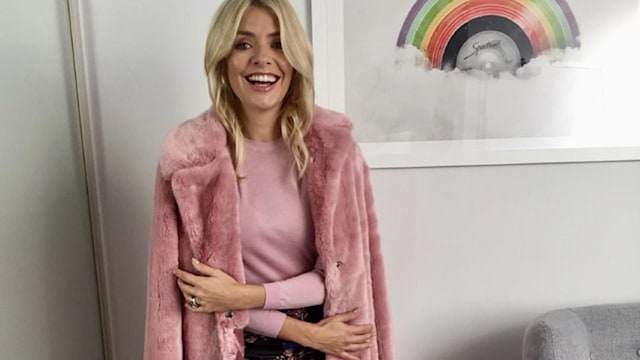 holly willoughby coat