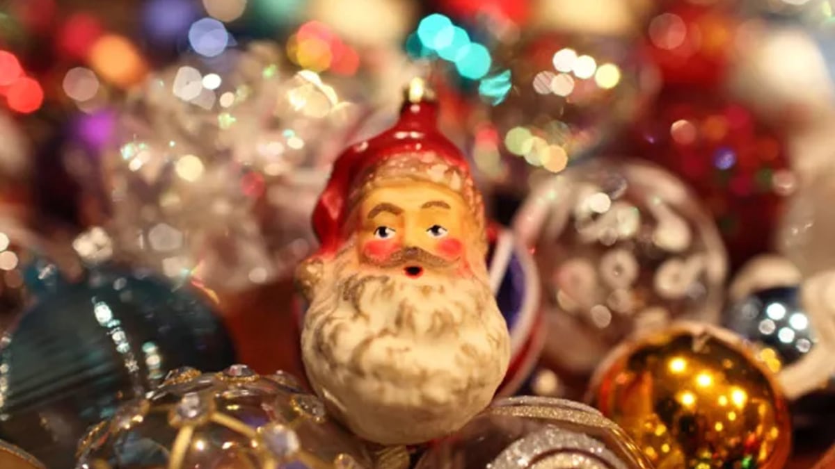 We searched eBay for the best vintage Christmas décor and wait til ...